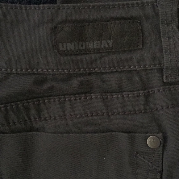 NWT Unionbay Dark Gray Skinny Pants 7 - Picture 4 of 6